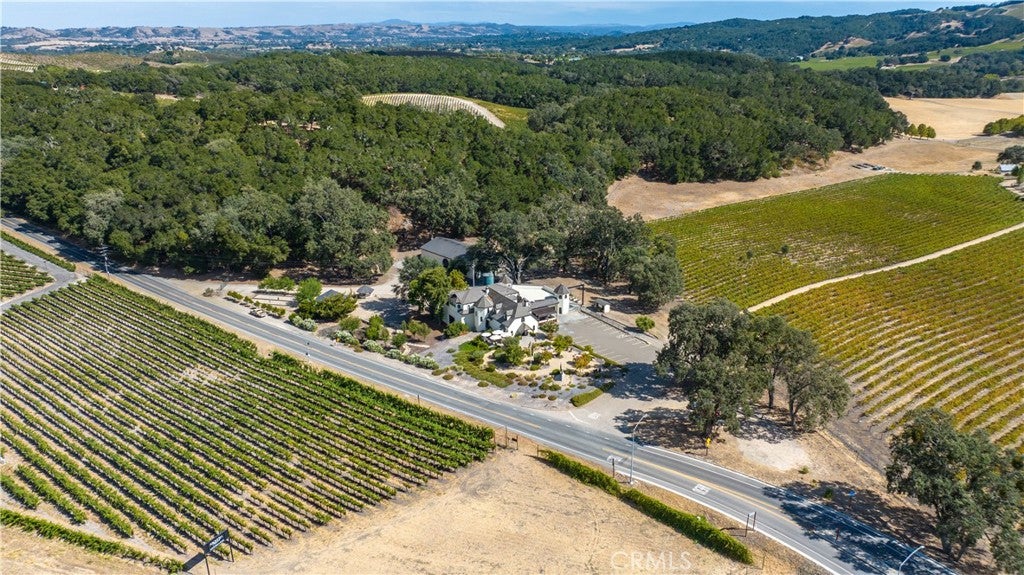 2720 Oak View