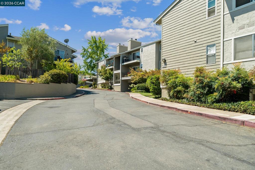 1065 Wesley Ct 1