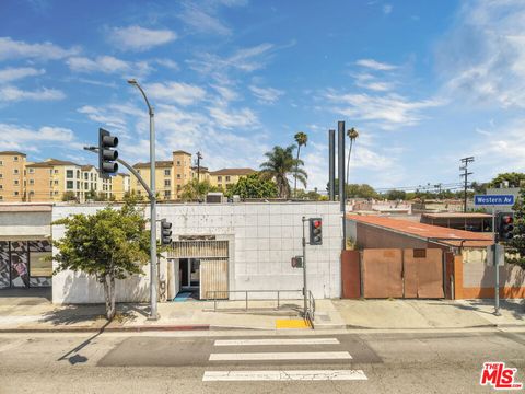 Photo of 8732 S Western Avenue, Los Angeles, CA 90047 (MLS # 26835729)