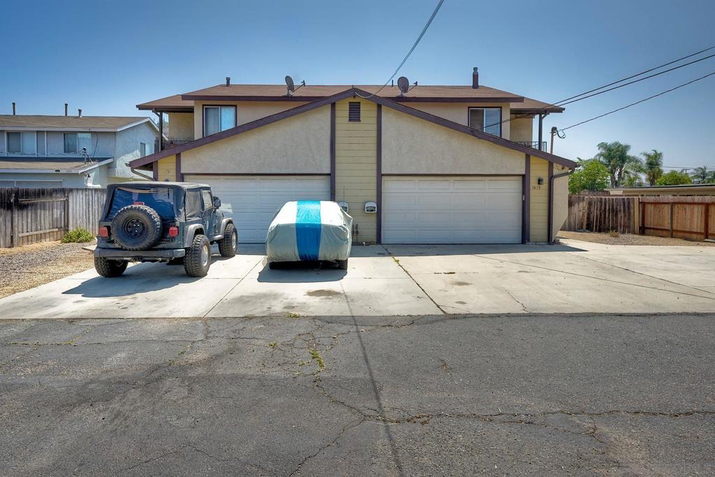 1415 17 Flag Ln