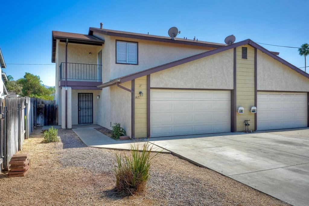 1415 17 Flag Ln