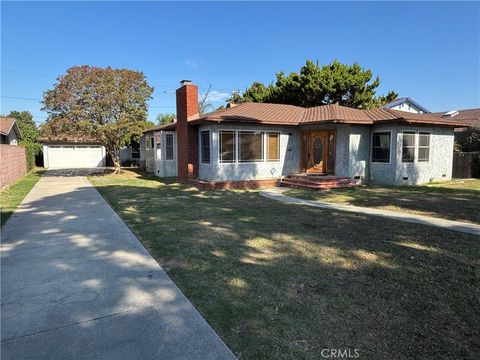 1075 E 71st Long Beach CA 90805