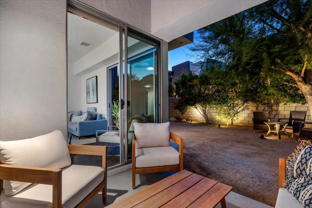 252 Breeze Loop