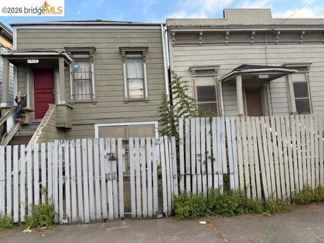 1717 9Th St ST