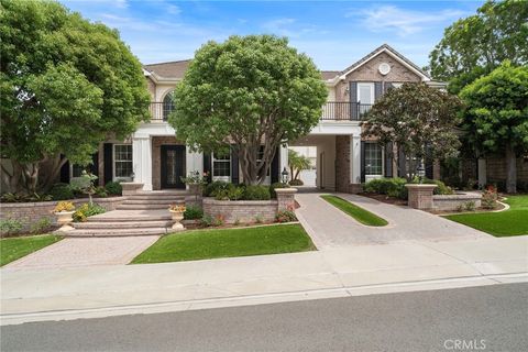 Photo of 5 Rocky Mountain Mtn, Coto de Caza, CA 92679 (MLS # OC26068169)