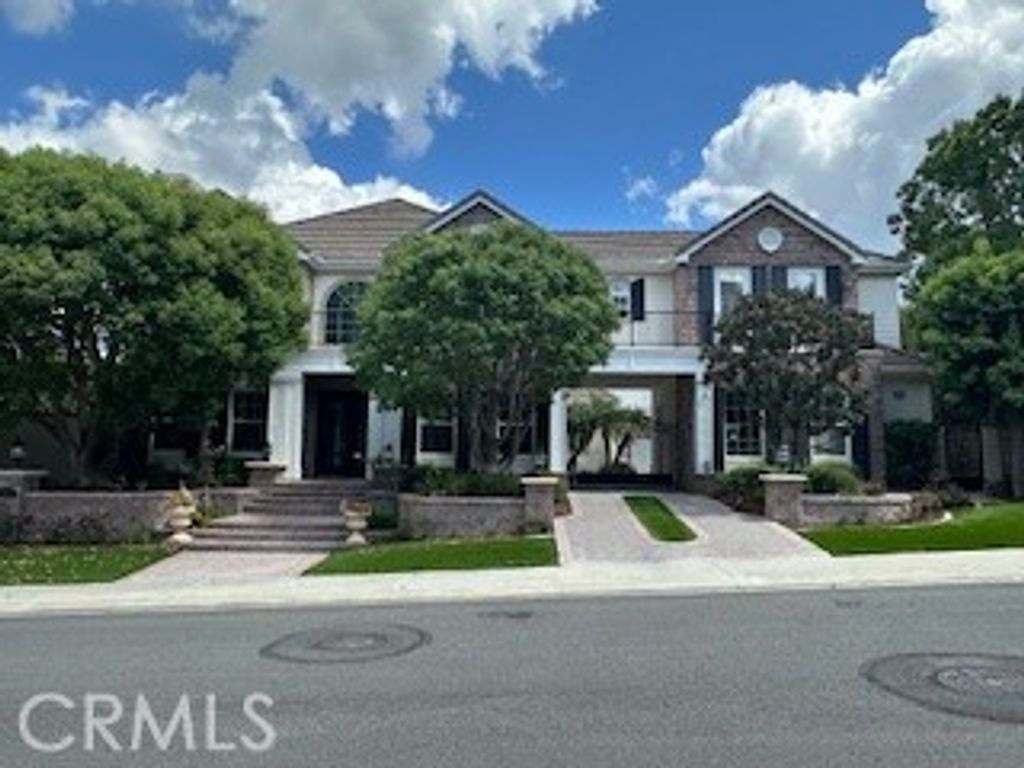 Photo of 5 Rocky Mountain Mtn, Coto de Caza, CA 92679 (MLS # OC26068169)