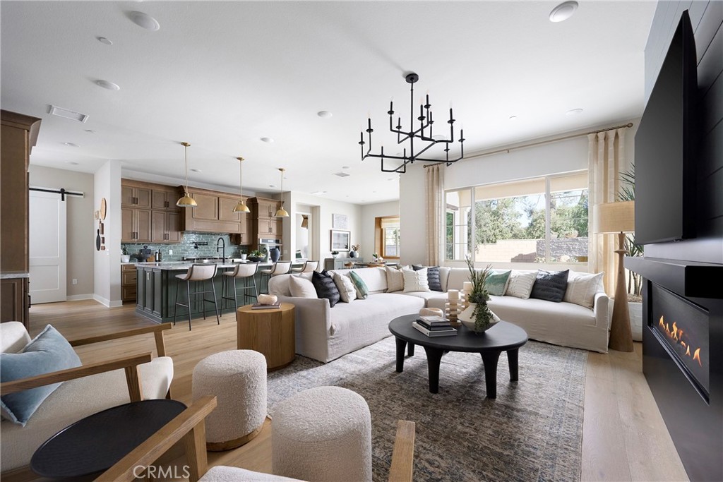 16143 Lantern Lane