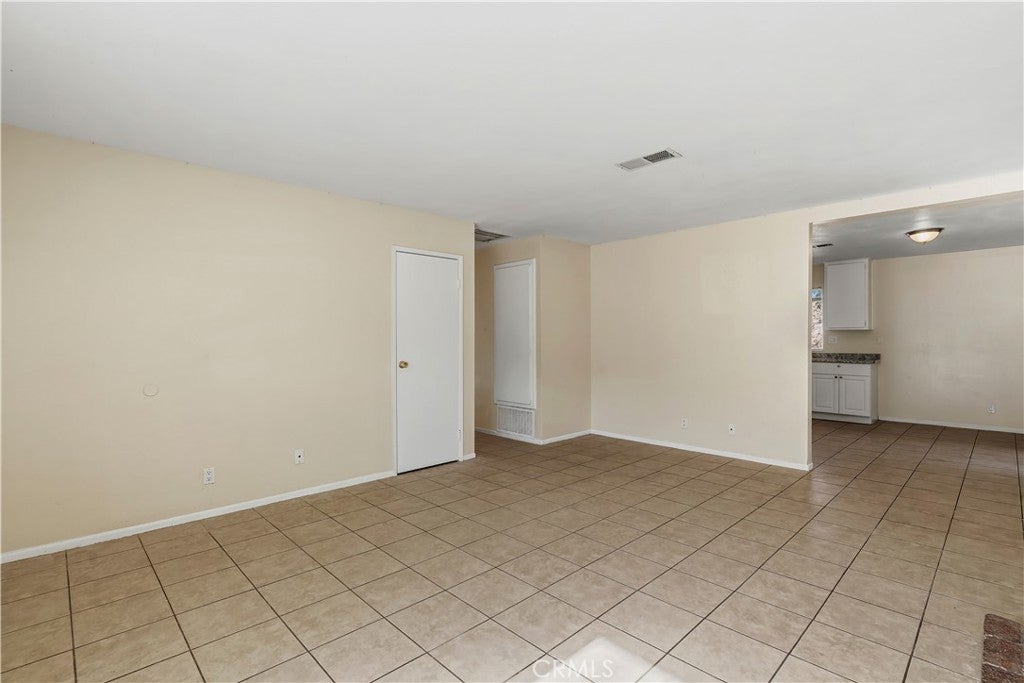 40015 172nd E
