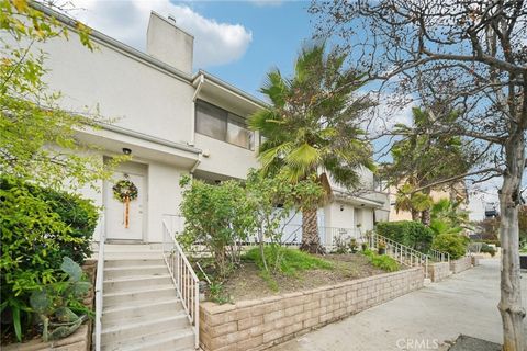 Photo of 7869 Ventura Canyon Avenue #402, Van Nuys, CA 91402 (MLS # SR26001881)