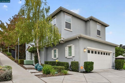 Photo of 516 Falling Star Dr, Martinez, CA 94553 (MLS # 41148849)