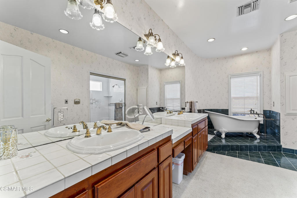 Home Acres-204 - 204 - Residential