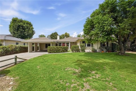 Photo of 2407 Greenfield AVE, Arcadia, CA 91006 (MLS # AR26115564)