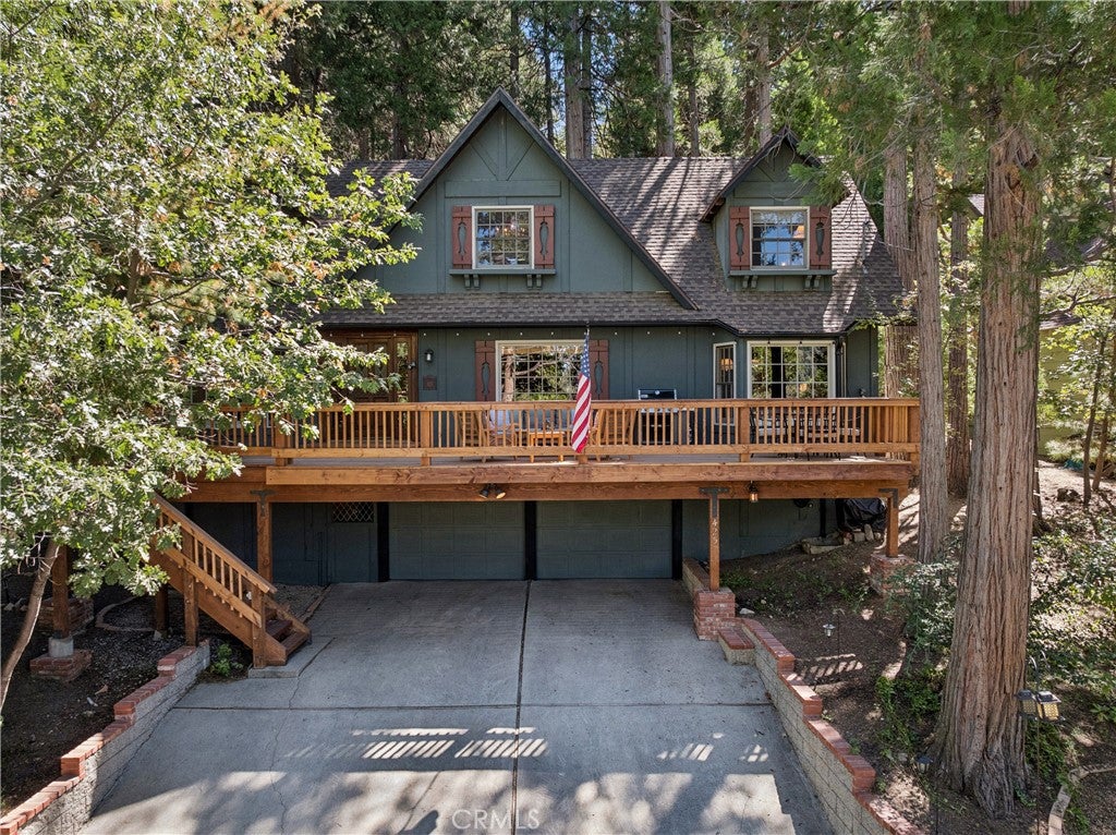 425 Golf Course Way