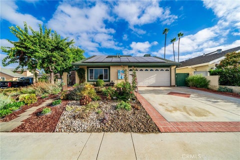 Photo of 8381 Boothbay Circle, Huntington Beach, CA 92646 (MLS # OC26187478)