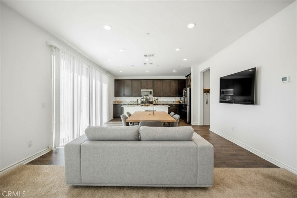 3072 Charger Court