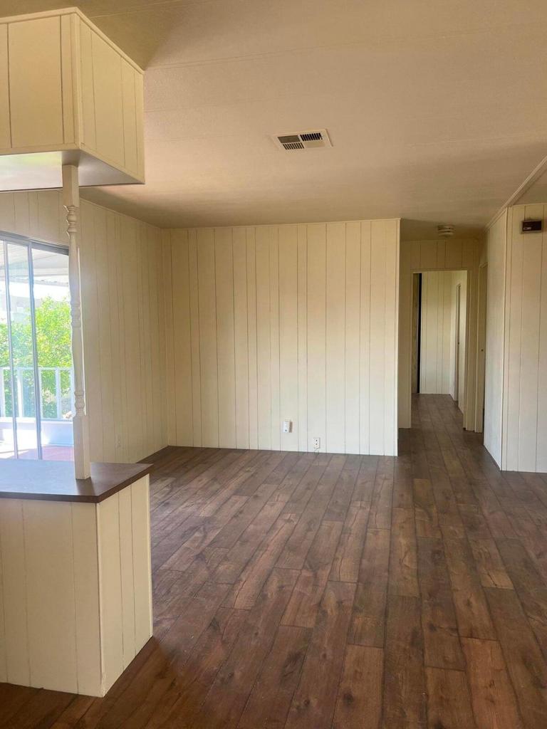 Skys Haven - Manufactured In Park