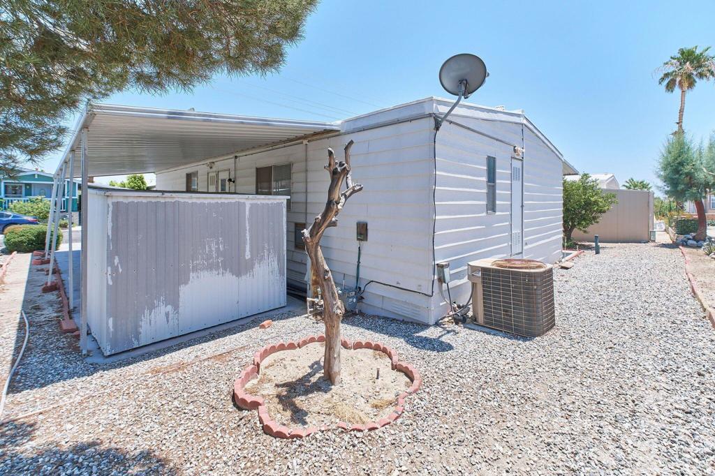 Skys Haven - Manufactured In Park