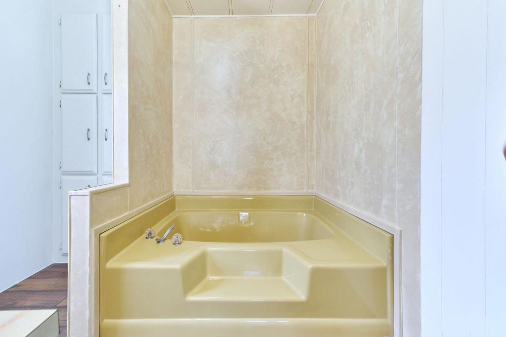 Skys Haven - Manufactured In Park