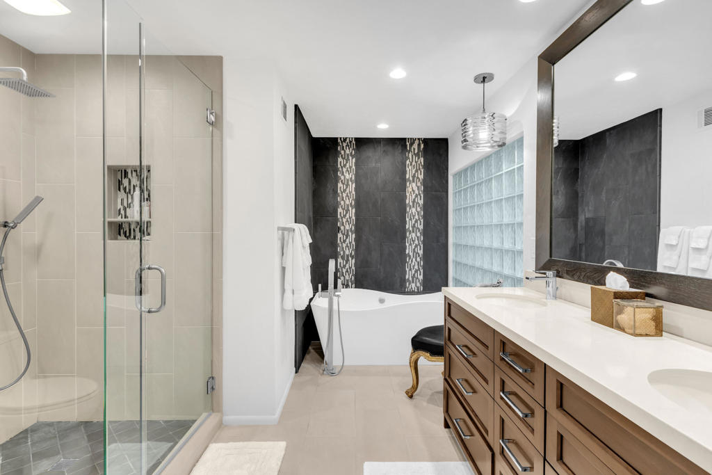 Indian Wells C.C. - Residential