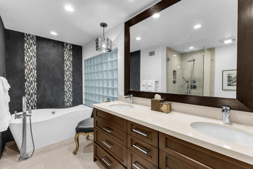 Indian Wells C.C. - Residential