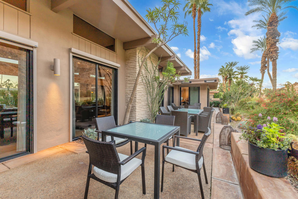 Indian Wells C.C. - Residential