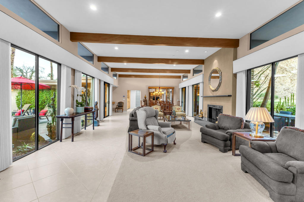 Indian Wells C.C. - Residential