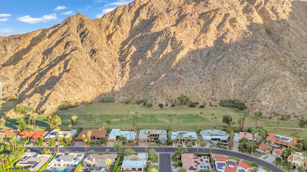 Indian Wells C.C. - Residential