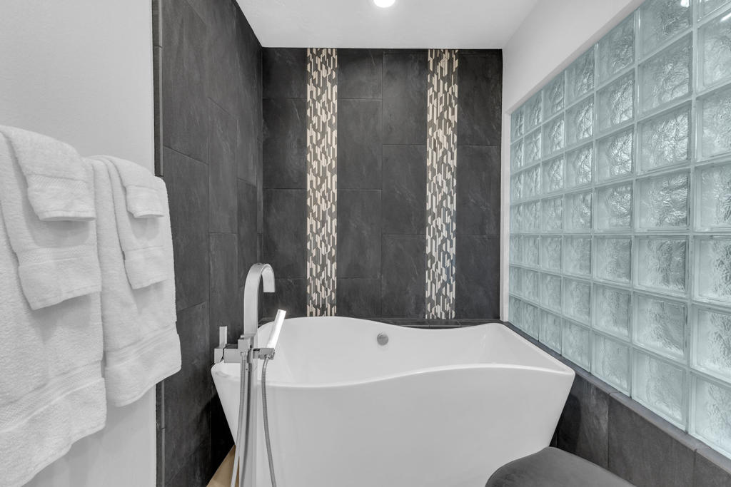 Indian Wells C.C. - Residential