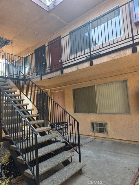 Photo of 4681 Arlington AVE #14, Riverside, CA 92504 (MLS # IG26128797)