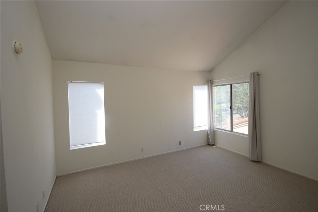 6 DEL AZUL, Irvine CA 92614 - Photo 12