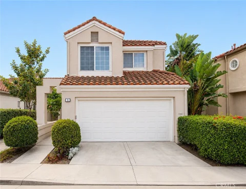 MLS: OC26123854