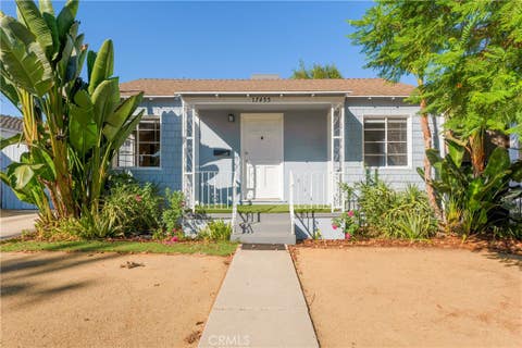Photo of 17455 Bullock Street, Encino, CA 91316 (MLS # SR26160088)