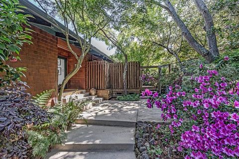 300 Cervantes Road Portola Valley CA 94028