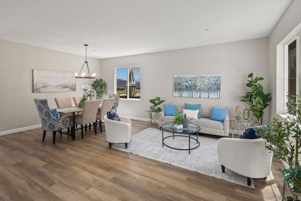 233 Petunia Ct