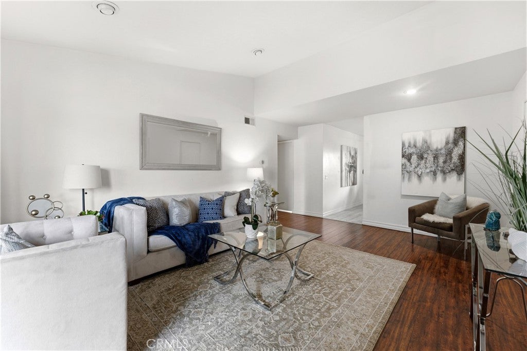23292 Orange Avenue 6, Lake Forest CA 92630