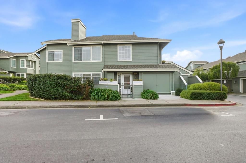Photo of 1301 Danberry Lane, Daly City, CA 94014 (MLS # ML82032101)