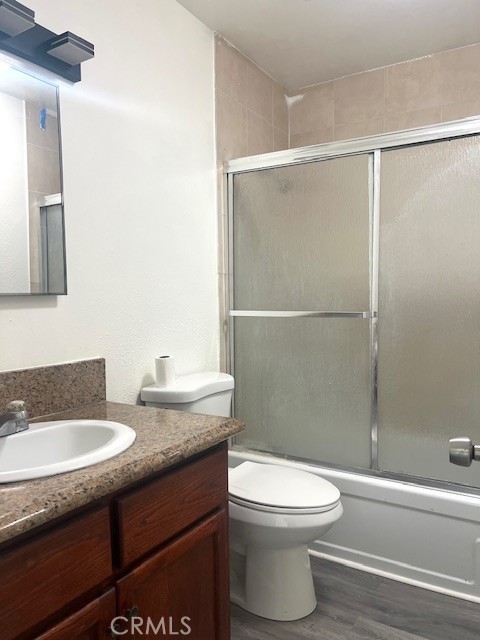 5125 Bandera Street E