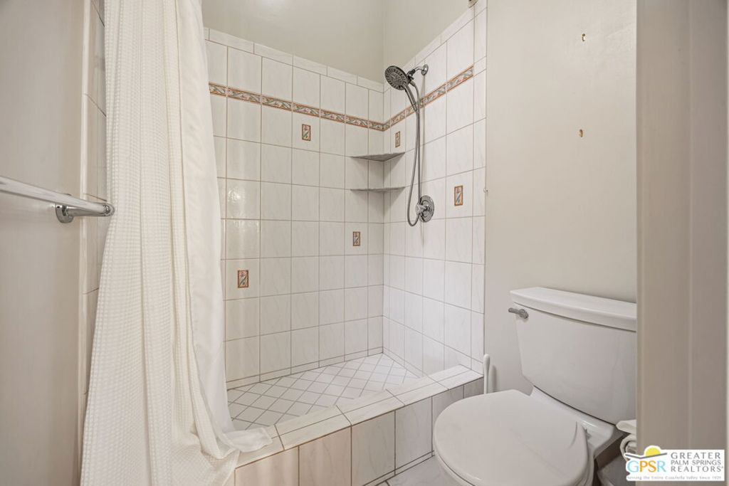 Woodhaven Country Club - Residential