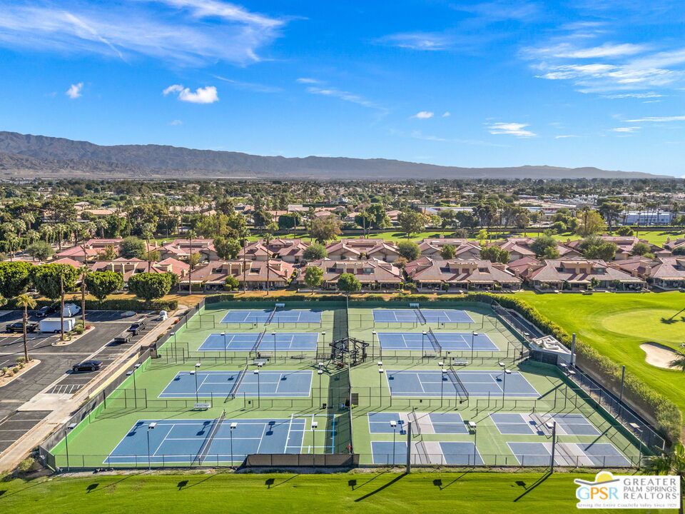 Woodhaven Country Club - Residential