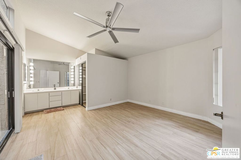 Woodhaven Country Club - Residential