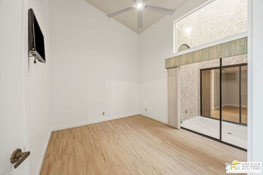 Woodhaven Country Club - Residential