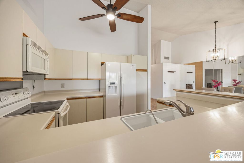 Woodhaven Country Club - Residential