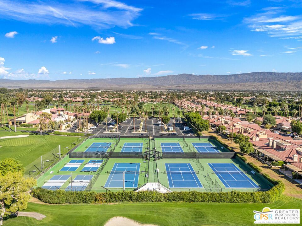 Woodhaven Country Club - Residential