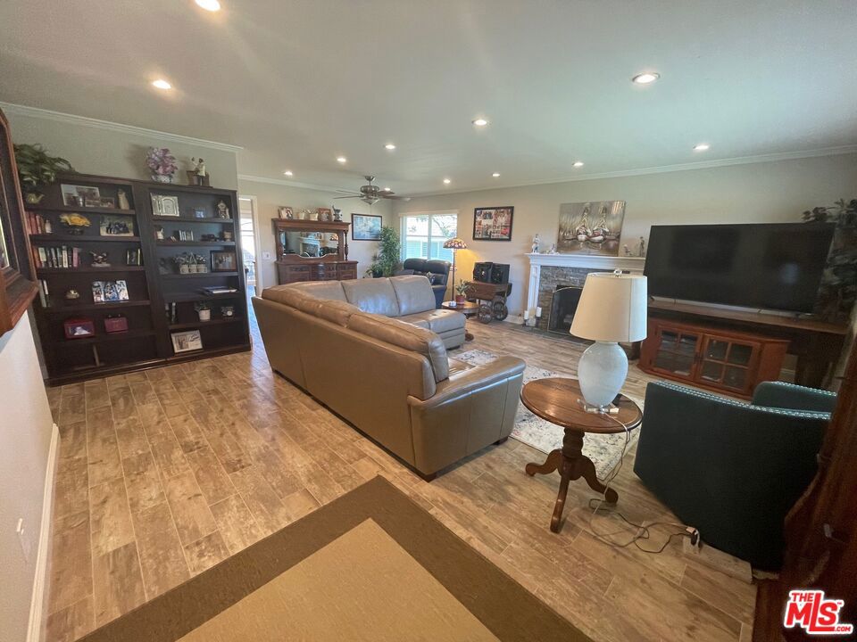 16962 Agate Circle