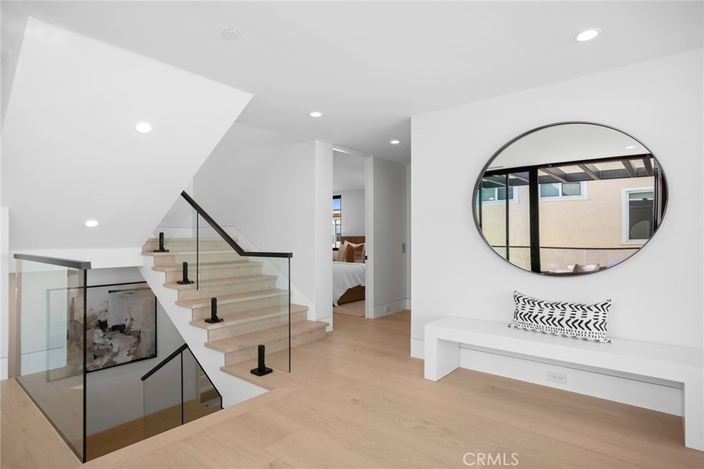 Corona del Mar South of PCH (CDMS) - Residential