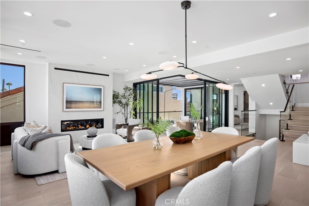 Corona del Mar South of PCH (CDMS) - Residential