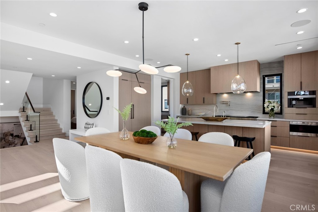 Corona del Mar South of PCH (CDMS) - Residential