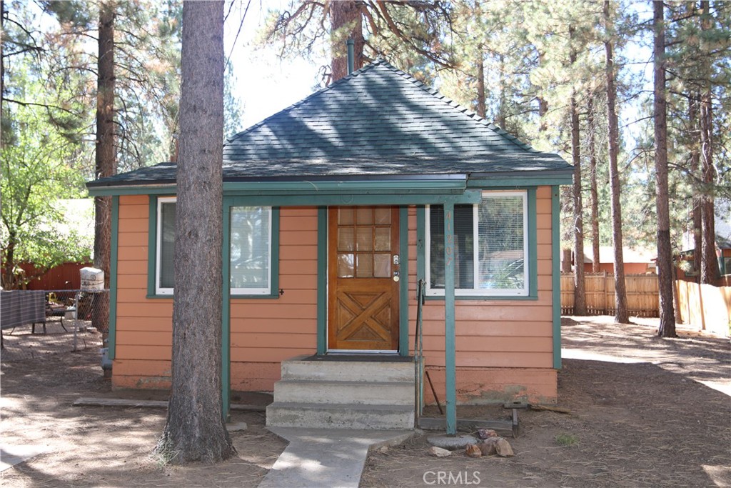 Very Cute Cabin. Seller has Ordered new Electric Panel! Title says 1 Bedroom but there are a few areas to sleep currently. Lowest asking Price near Lake and Slopes. Newer Roof, Dual Pane Windows. Insulation Updated. Room to Expand House Square Footage and Value! or add Garage or do ADU. Ask City for Details. Large Level 140x48 Foot Lot. Nice Size Tuff Shed in Back. Want to Enjoy Meadow Park, Swim Beach, Tennis Courts, Baseball Fields, Playground or a Place to watch Fireworks- Its only 1.5 Blocks AWAY! Ski Slopes, Restaurants, Nightlife, National Forest Trails are all Minutes AWAY. Great Full Time, Second Home or Vacation Rental.