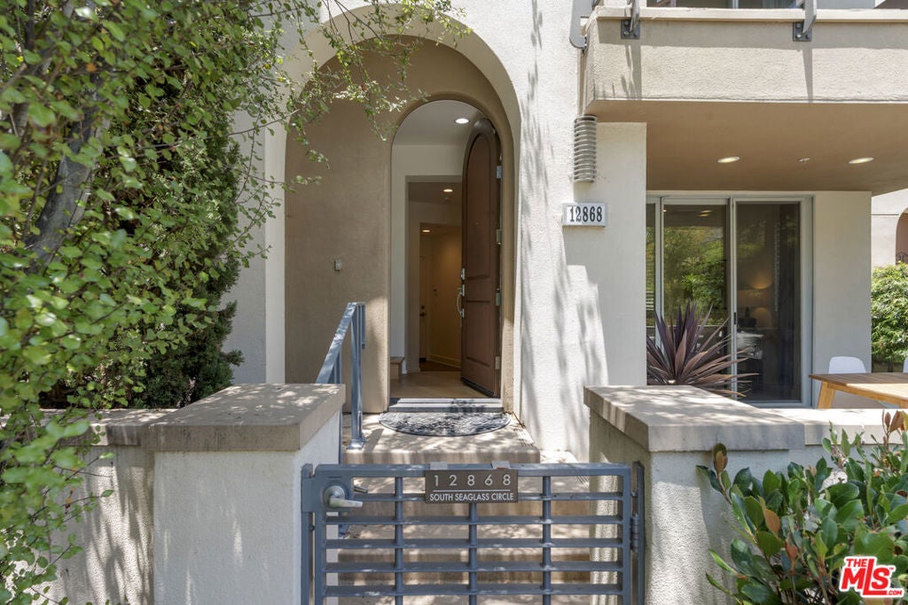 12868 S Seaglass Circle W