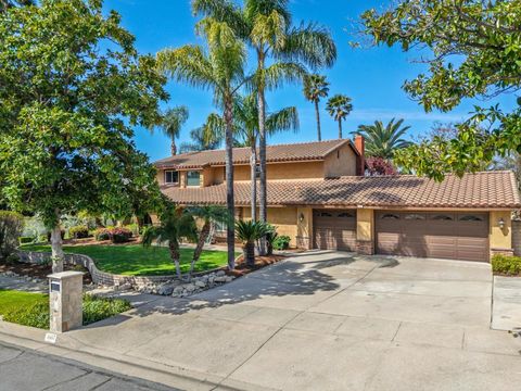 1887 N Redding Way Upland CA 91784